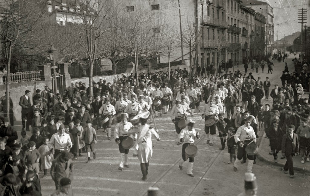 Escapada a la tamborrada de San Sebastián - Una fiesta con orígenes históricos