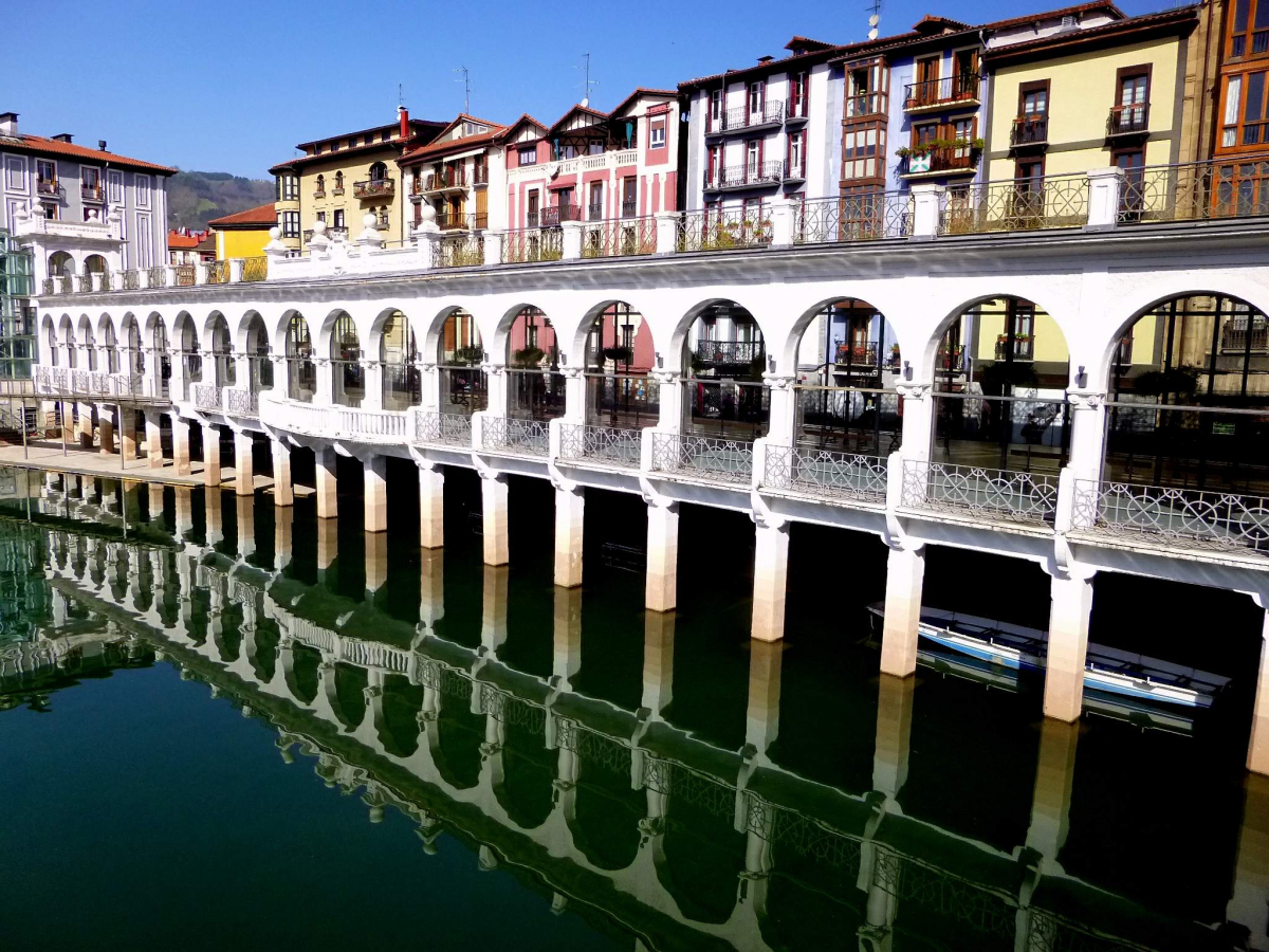 4 lugares de visita obligatoria en Guipuzcoa - Mercado del Tinglado de Tolosa