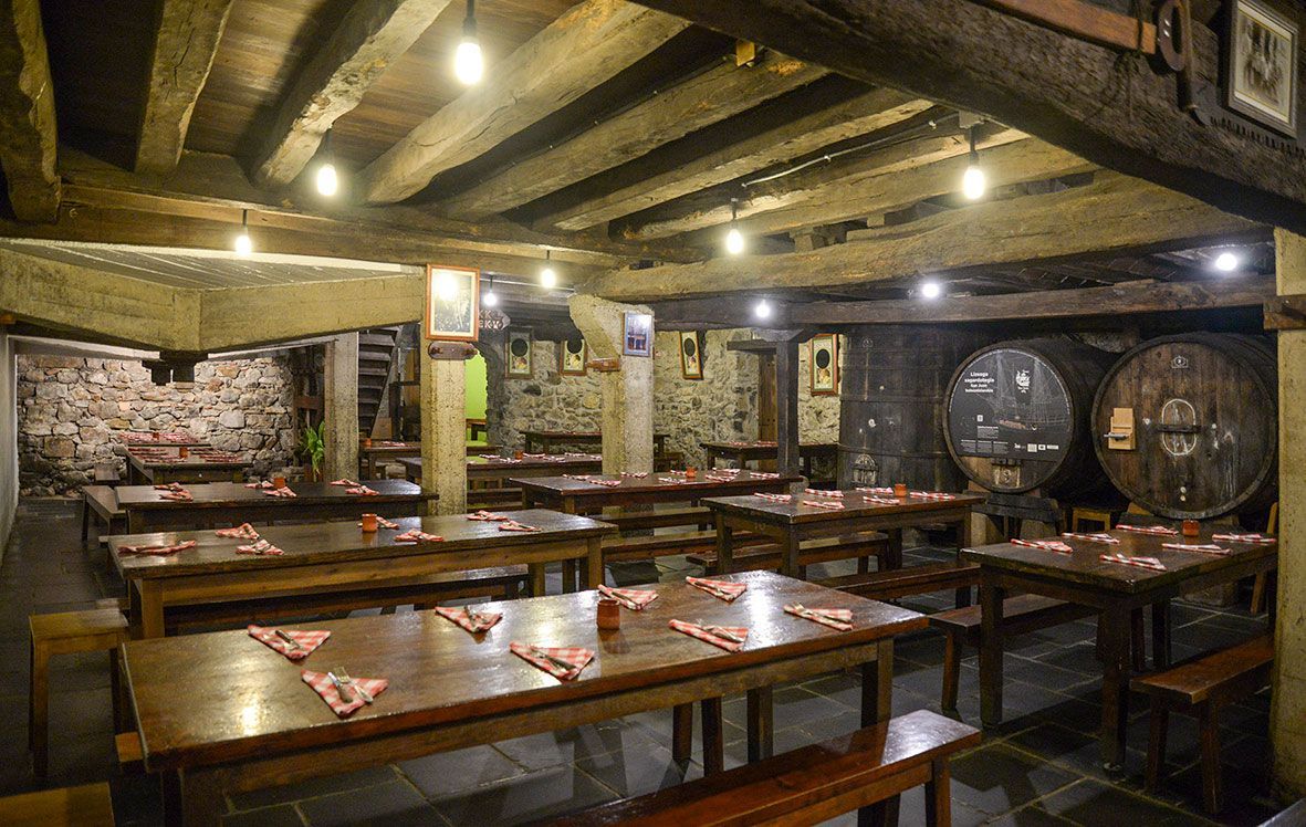 Sidrería Lizeaga-Las 5 mejores sidrerías de San Sebastián-HOTELK10